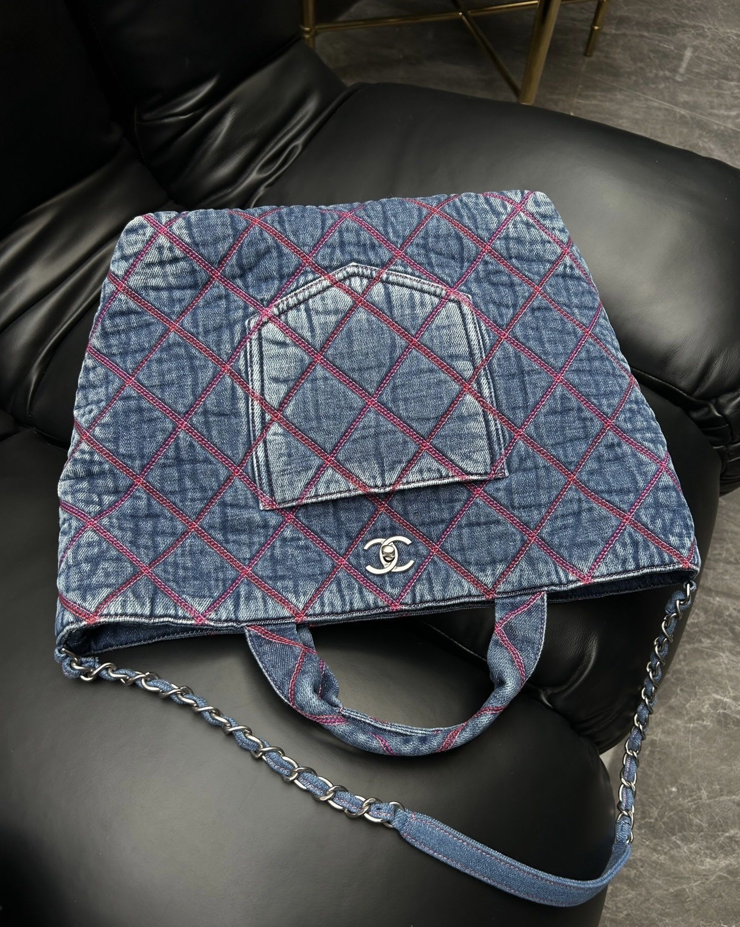 Chanel Handbag - Rovelle Bags