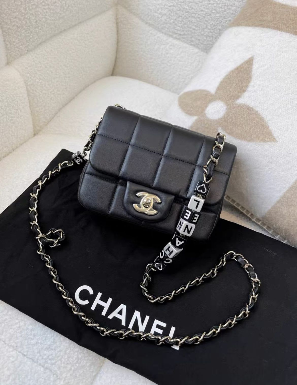 Chanel Handbag - Rovelle Bags