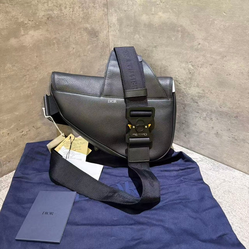 Dior Saddle Crossbody - Rovelle Bags
