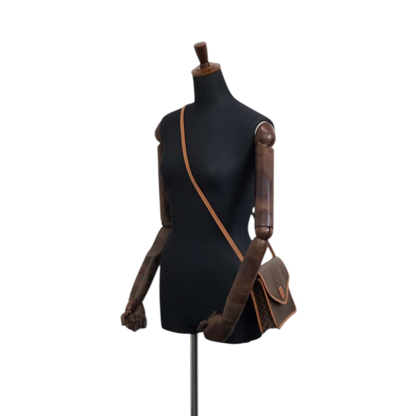 CELINE Shoulder bag Brown tfmjuy
