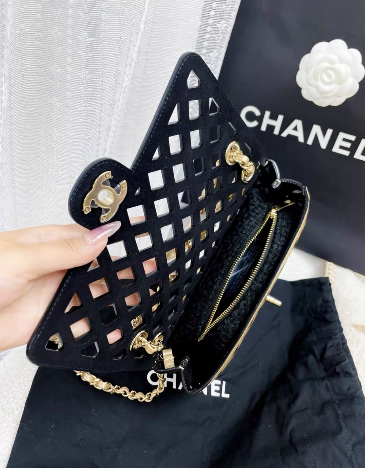 Chanel Handbag - Rovelle Bags