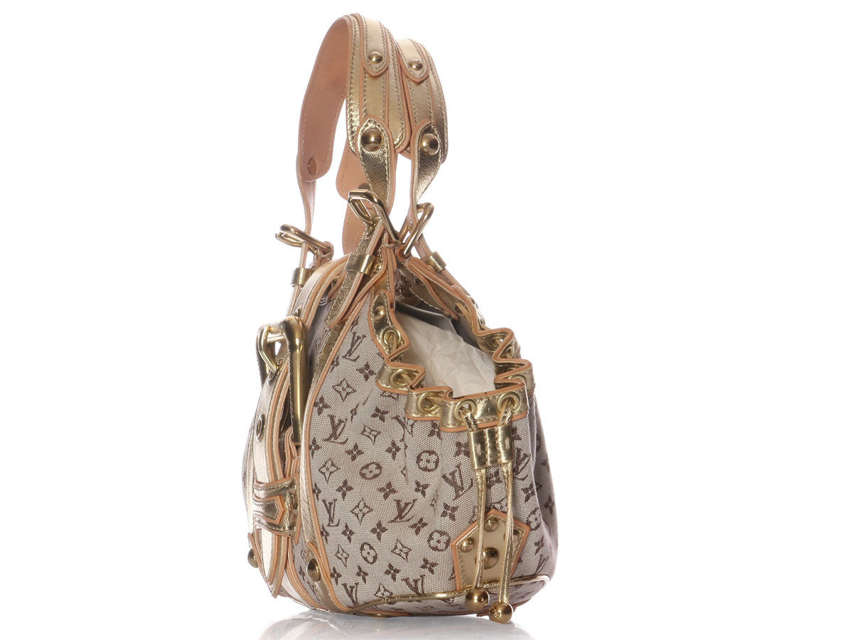 Louis Vuitton Ecru Theda GM