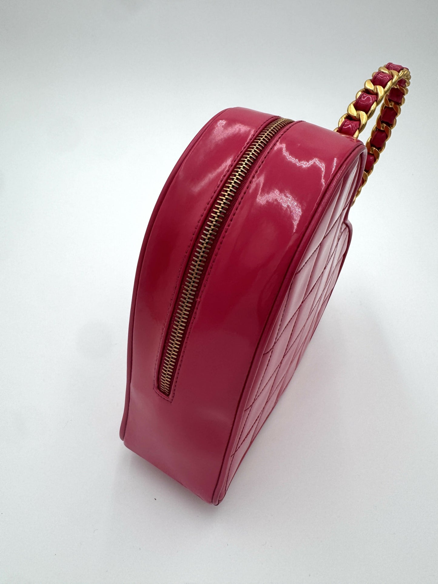 Chanel Chanel 19 Shoulder Bag - Rovelle Bags