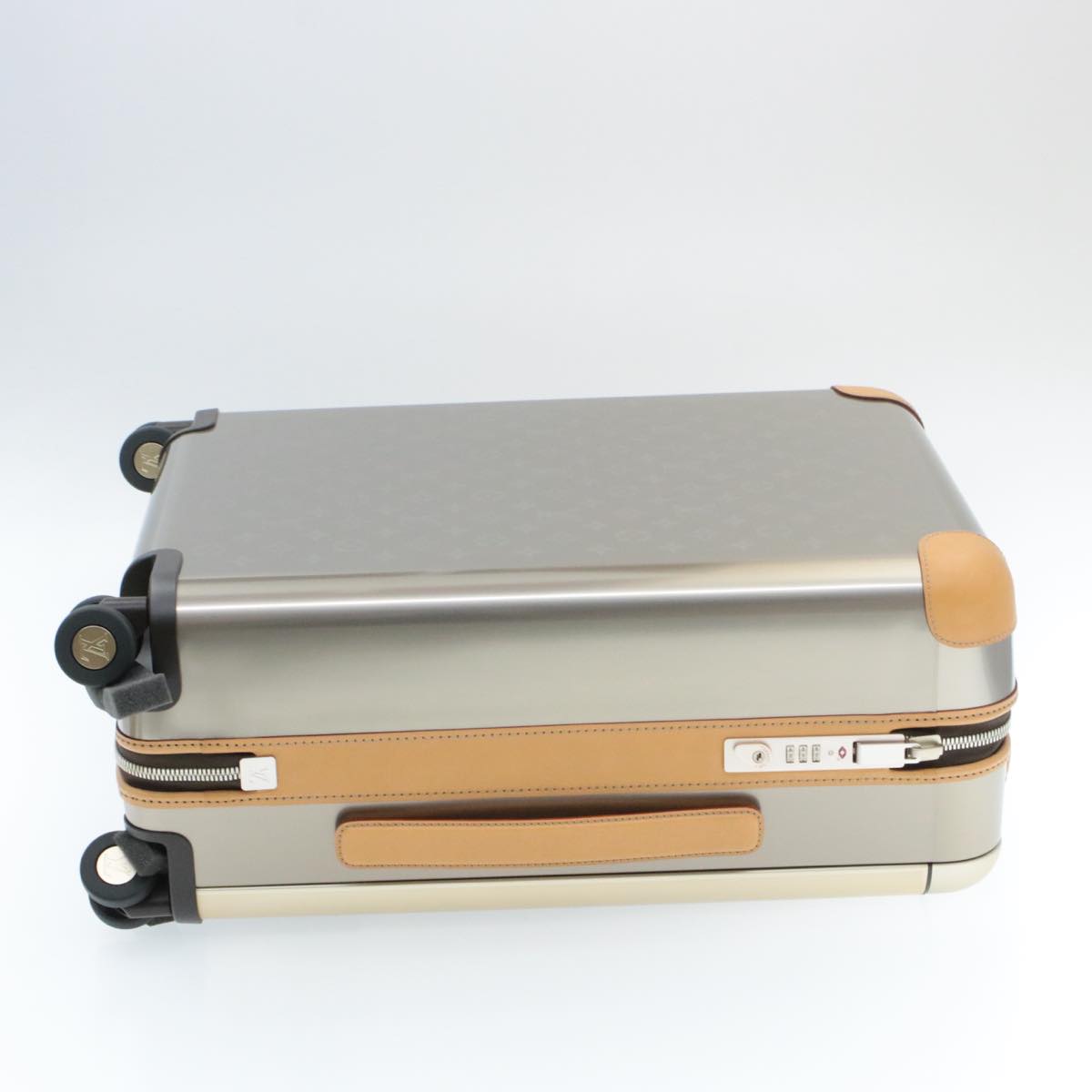 LOUIS VUITTON Monogram Titanium Horizon 55 Roller Suitcase M41226 LV ak157A