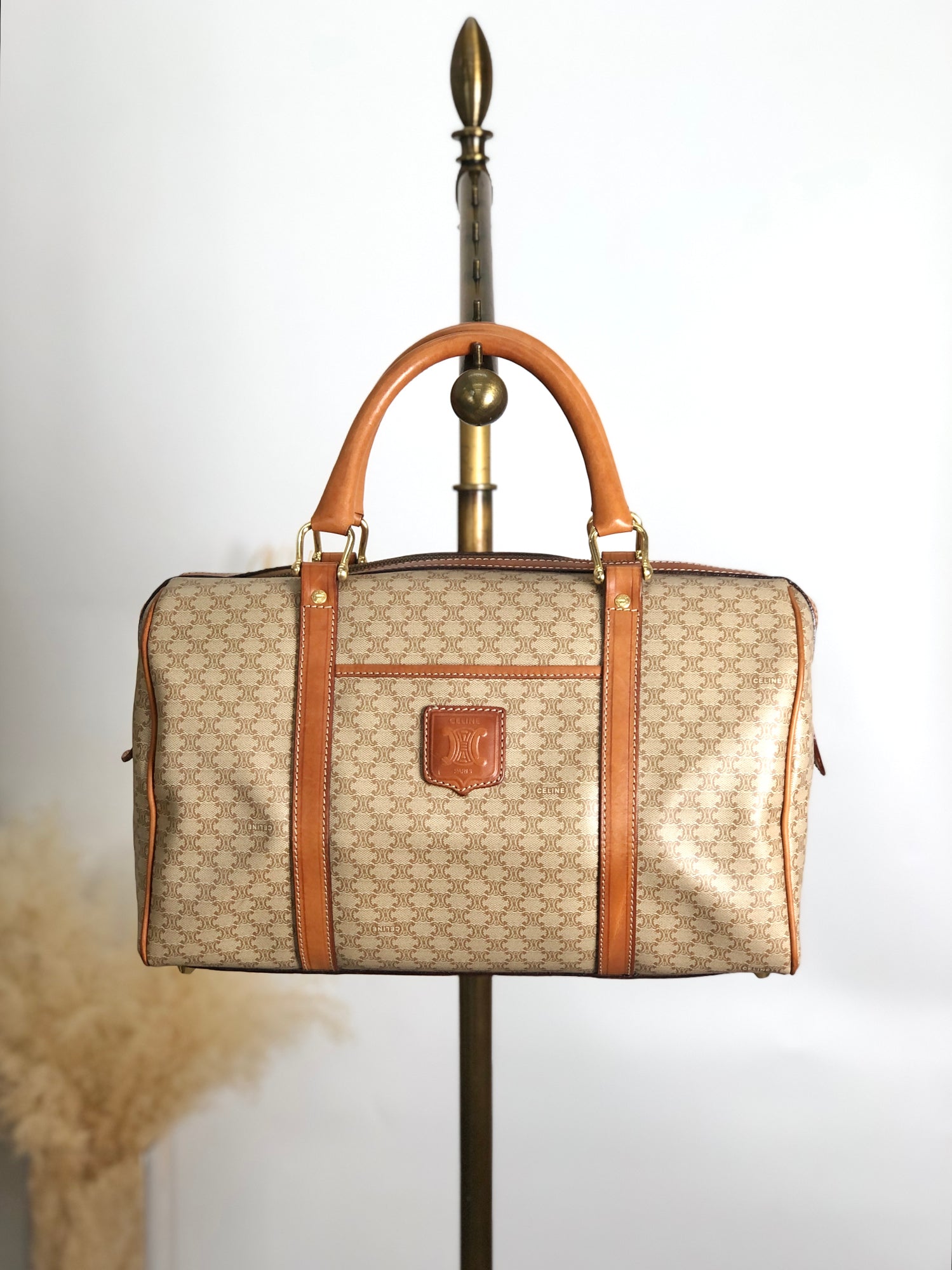 CELINE Handbag Boston bag Beige ud4tv5