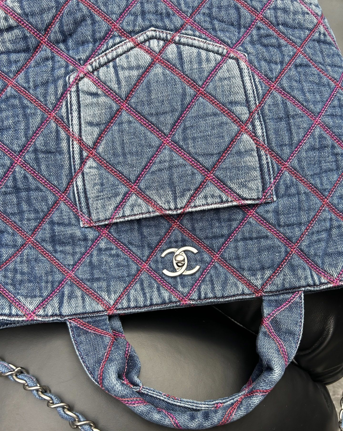 Chanel Handbag - Rovelle Bags