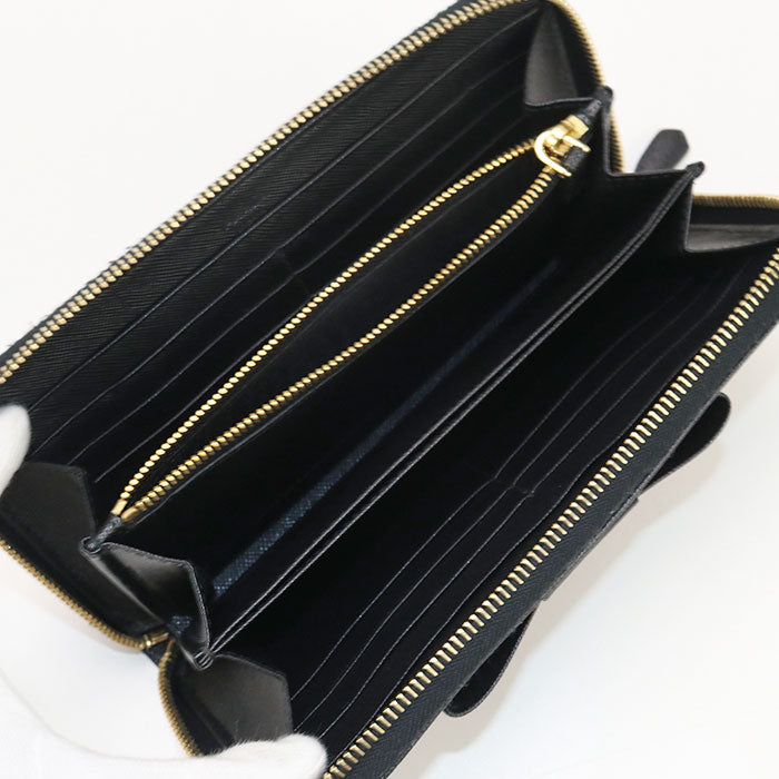 Prada Lux Handbag - Rovelle Bags