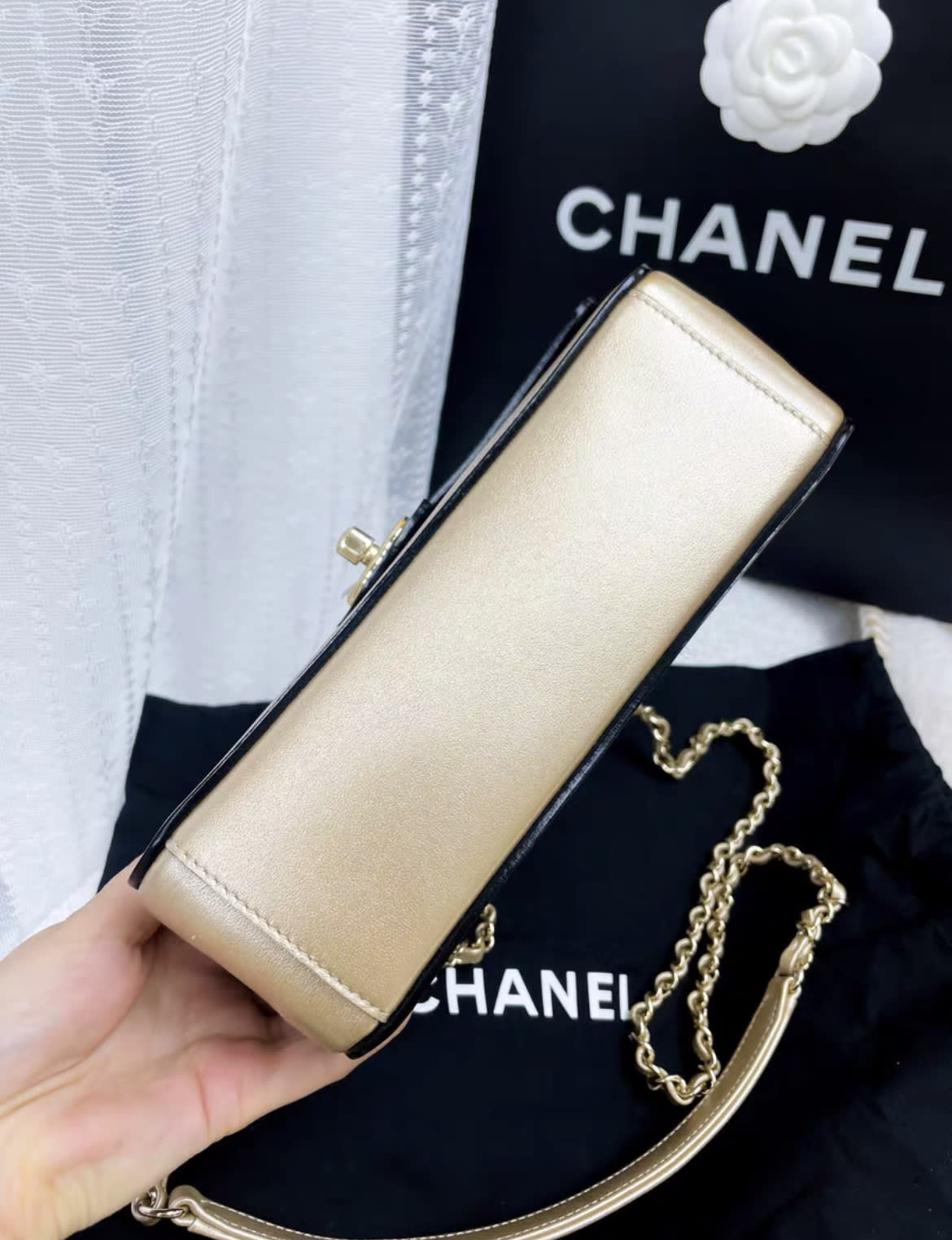 Chanel Handbag - Rovelle Bags