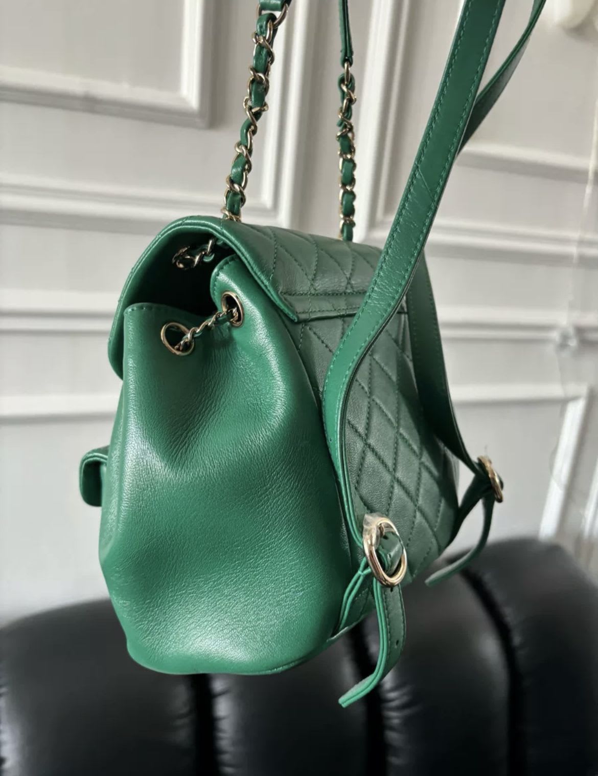Chanel Chanel 22 Shoulder Bag - Rovelle Bags
