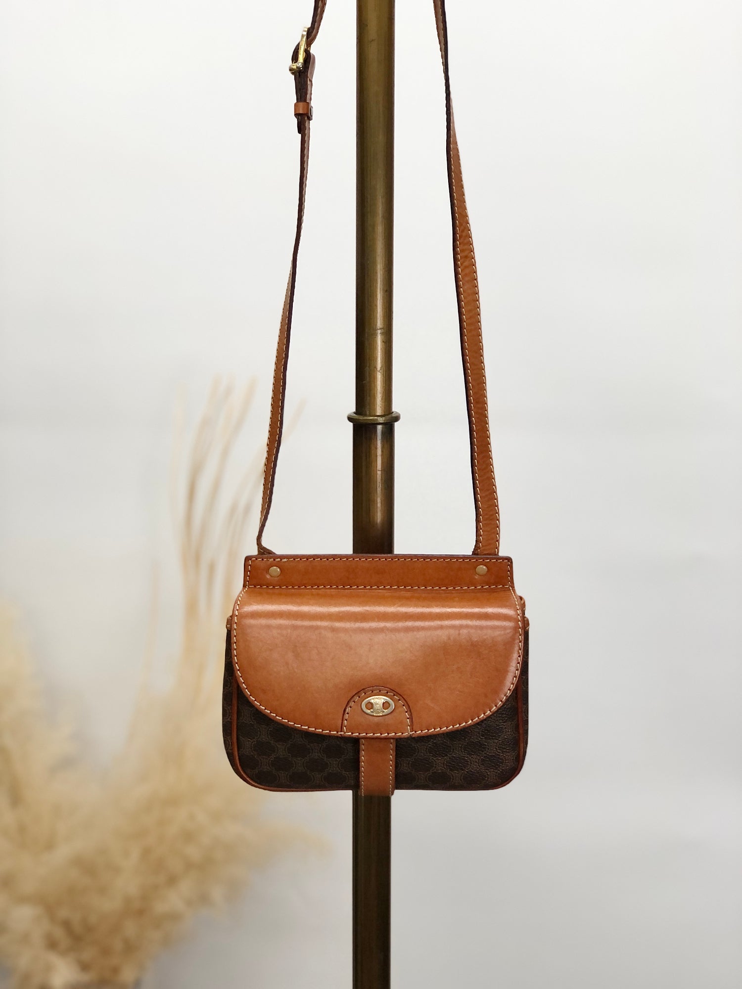 CELINE Shoulder bag Brown nwujcb