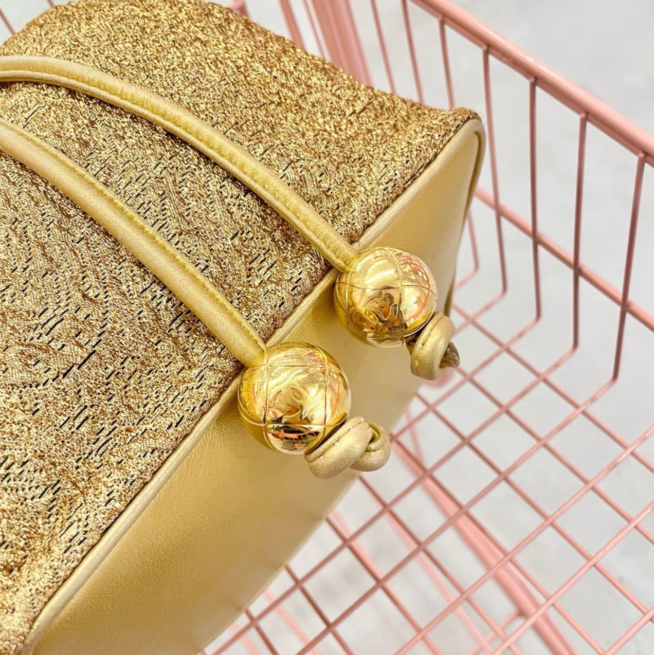 Chanel Chanel 19 Shoulder Bag - Rovelle Bags